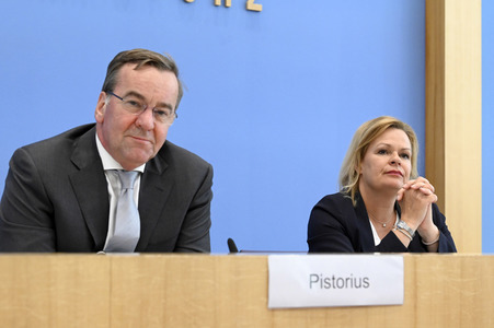 Bundespressekonferenz Vorstellung der Nationalen Sicherheitsstrategie in Berlin