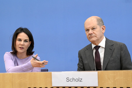Bundespressekonferenz Vorstellung der Nationalen Sicherheitsstrategie in Berlin