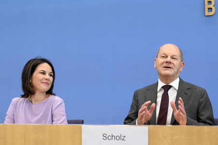 Bundespressekonferenz Vorstellung der Nationalen Sicherheitsstrategie in Berlin