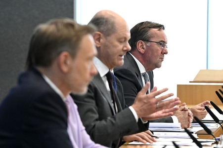 Bundespressekonferenz Vorstellung der Nationalen Sicherheitsstrategie in Berlin
