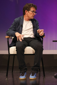 Verleihung des Frontier Award an Michael J. Fox in München