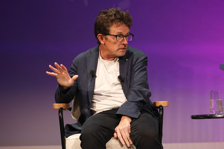 Verleihung des Frontier Award an Michael J. Fox in München
