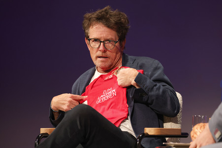 Verleihung des Frontier Award an Michael J. Fox in München