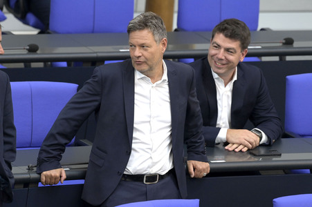111. Sitzung des Deutschen Bundestages in Berlin