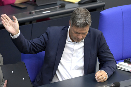 111. Sitzung des Deutschen Bundestages in Berlin