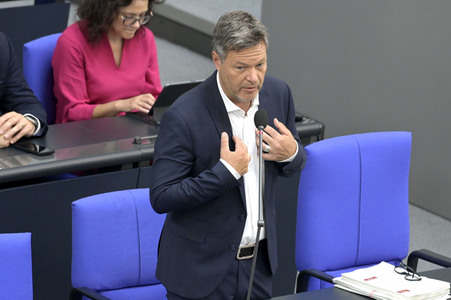111. Sitzung des Deutschen Bundestages in Berlin