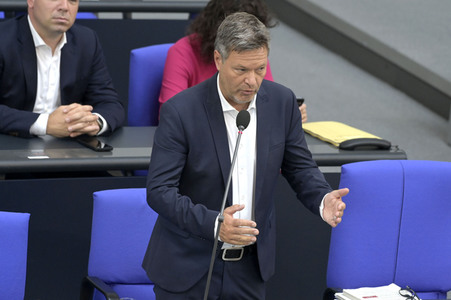 111. Sitzung des Deutschen Bundestages in Berlin