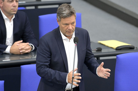 111. Sitzung des Deutschen Bundestages in Berlin