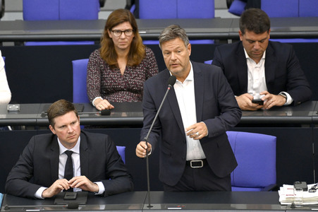 111. Sitzung des Deutschen Bundestages in Berlin