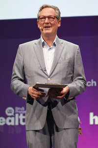 Verleihung des Frontier Award an Michael J. Fox in München
