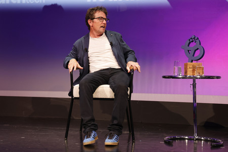 Verleihung des Frontier Award an Michael J. Fox in München