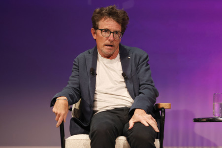 Verleihung des Frontier Award an Michael J. Fox in München
