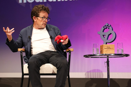 Verleihung des Frontier Award an Michael J. Fox in München