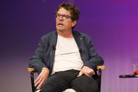 Verleihung des Frontier Award an Michael J. Fox in München