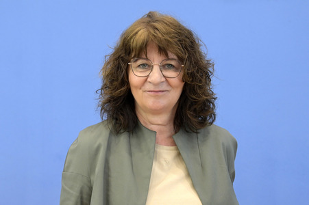 Bundespressekonferenz Jahresbericht 2022 des Petitionsausschusses in Berlin