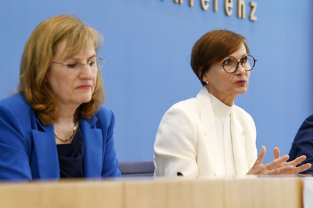 Bundespressekonferenz Vorstellung des Positionspapiers zur Fusionsforschung in Berlin