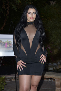 Photocall 'The New OC' in Laguna Beach