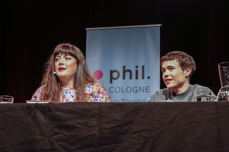 Elliot Page und Mark Waschke auf der phil.Cologne 2023 in Köln