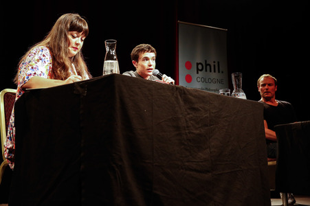 Elliot Page und Mark Waschke auf der phil.Cologne 2023 in Köln