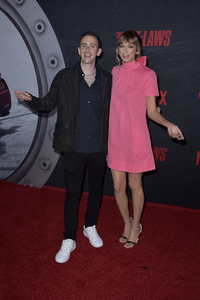 Filmpremiere 'The Out-Laws' in Los Angeles