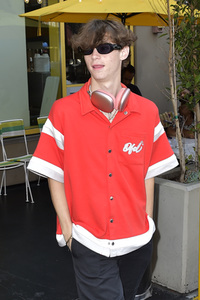 No Lonely Hearts in Los Angeles