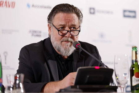 Pressekonferenz mit Russell Crowe, Karlovy Vary International Film Festival 2023