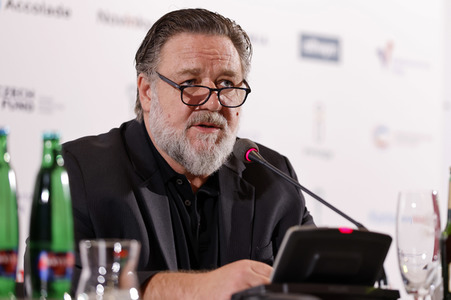 Pressekonferenz mit Russell Crowe, Karlovy Vary International Film Festival 2023