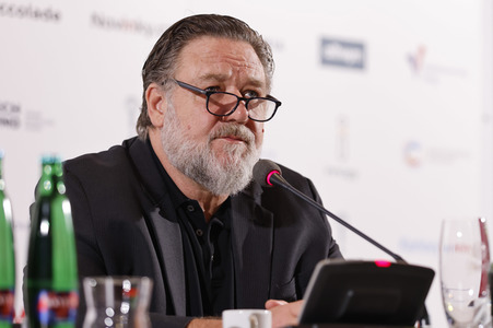 Pressekonferenz mit Russell Crowe, Karlovy Vary International Film Festival 2023