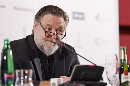 Pressekonferenz mit Russell Crowe, Karlovy Vary International Film Festival 2023