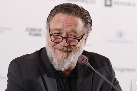 Pressekonferenz mit Russell Crowe, Karlovy Vary International Film Festival 2023