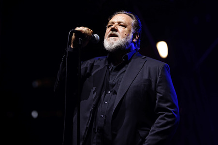 Konzert von Russell Crowe, Karlovy Vary International Film Festival 2023