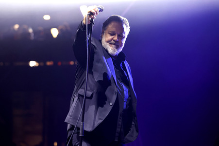 Konzert von Russell Crowe, Karlovy Vary International Film Festival 2023