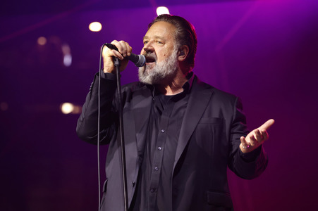 Konzert von Russell Crowe, Karlovy Vary International Film Festival 2023