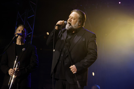 Konzert von Russell Crowe, Karlovy Vary International Film Festival 2023