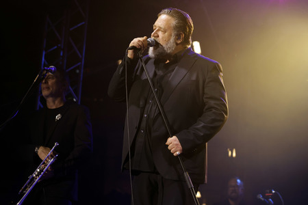 Konzert von Russell Crowe, Karlovy Vary International Film Festival 2023