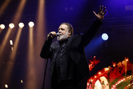 Konzert von Russell Crowe, Karlovy Vary International Film Festival 2023