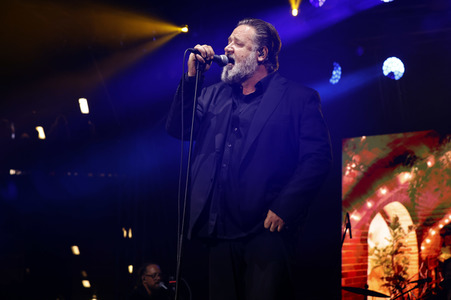 Konzert von Russell Crowe, Karlovy Vary International Film Festival 2023