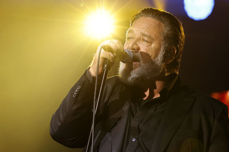Konzert von Russell Crowe, Karlovy Vary International Film Festival 2023