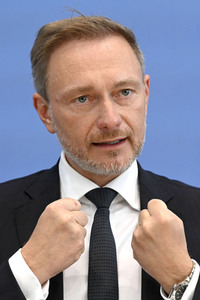 Bundespressekonferenz Regierungsentwurf für den Bundeshaushalt 2024 in Berlin