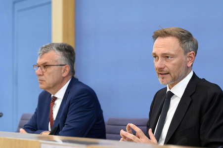 Bundespressekonferenz Regierungsentwurf für den Bundeshaushalt 2024 in Berlin