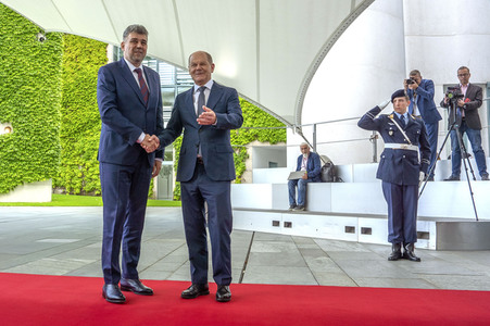 Empfang des Ministerpräsidenten von Rumänien im Kanzleramt in Berlin
