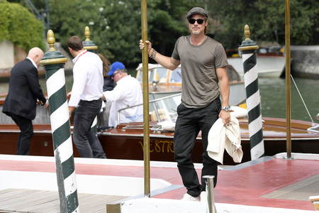 Brad Pitt bei der Ankunft am Hotel Excelsior, Internationale Filmfestspiele von Venedig