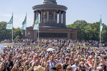 Rave The Planet Techno-Parade in Berlin