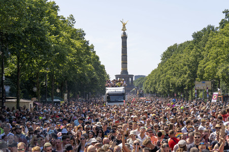 Rave The Planet Techno-Parade in Berlin