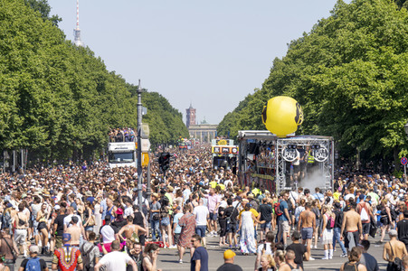 Rave The Planet Techno-Parade in Berlin