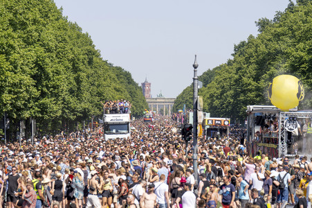 Rave The Planet Techno-Parade in Berlin