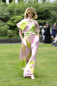 Bobkova Fashion Show auf der Berlin Fashion Week S/S 2024