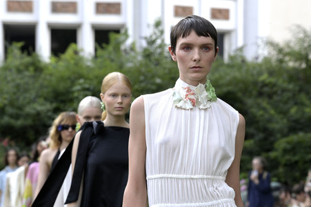 Bobkova Fashion Show auf der Berlin Fashion Week S/S 2024