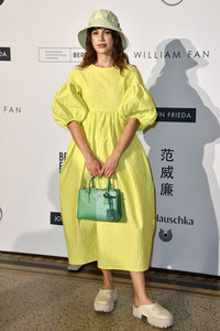 William Fan Fashion Show auf der Berlin Fashion Week S/S 2024