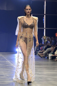 Kilian Kerner Fashion Show auf der Berlin Fashion Week S/S 2024